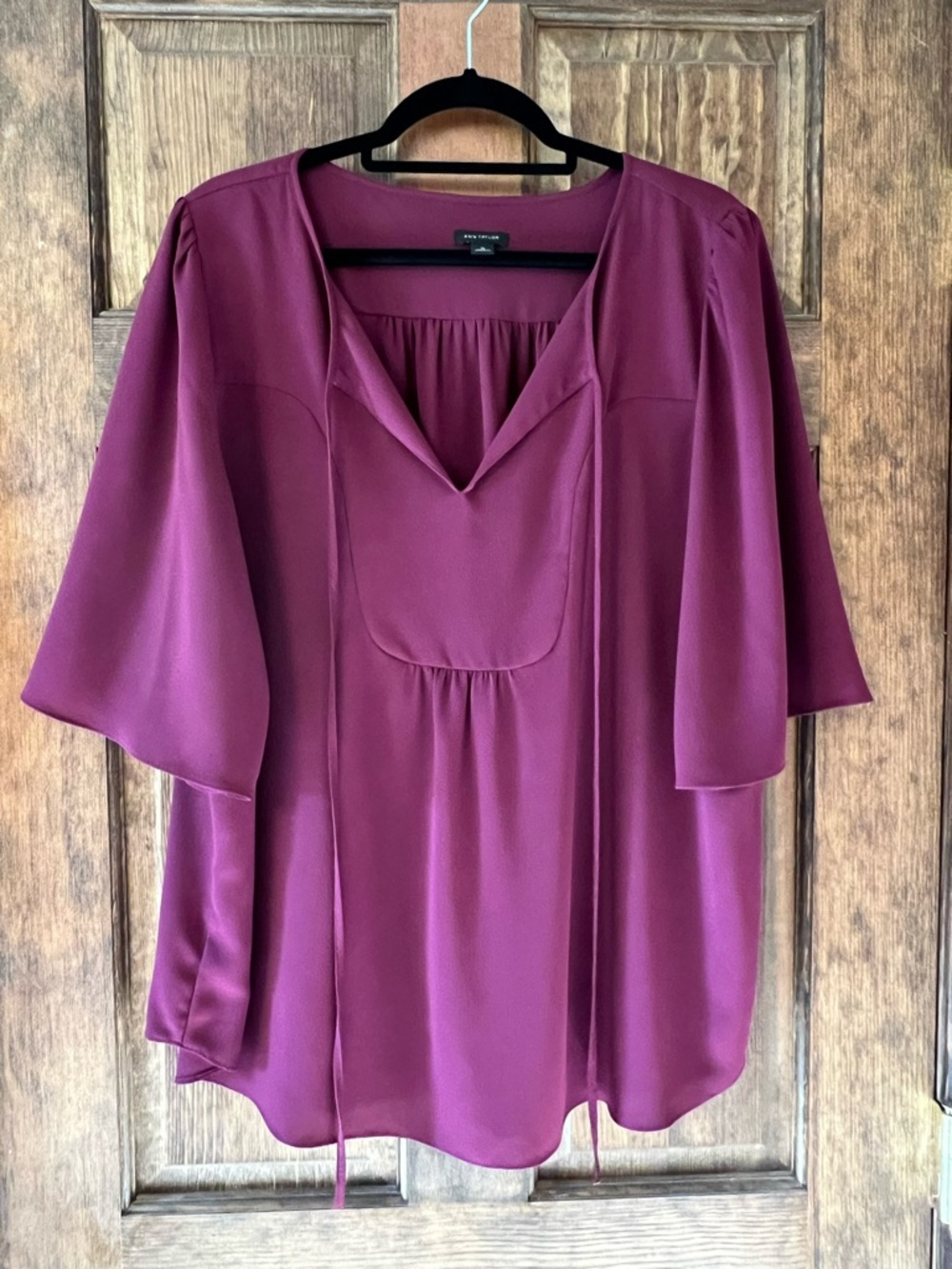 Ann Taylor Burgundy V-Neck Tunic Top